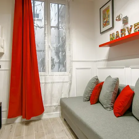 25 - Fun Duplex In Montorgueil 아파트 *