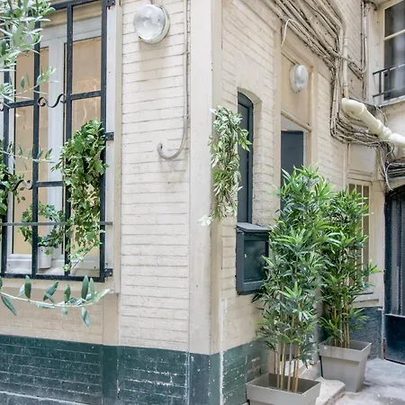 25 - Fun Duplex In Montorgueil