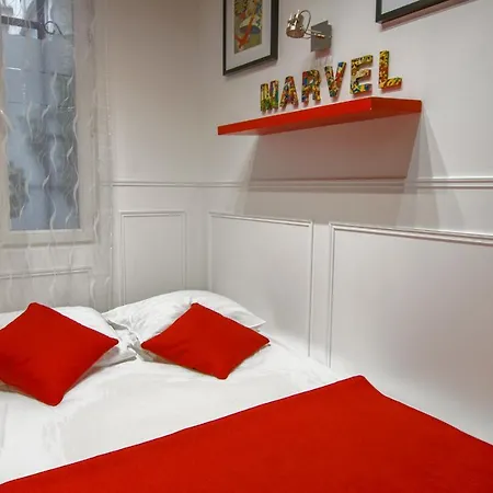 Apartment 25 - Fun Duplex In Montorgueil *