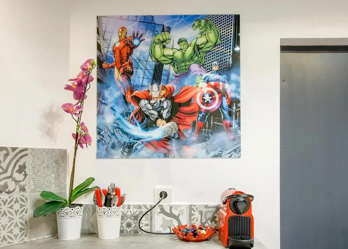 Апартаменты 25 - Fun Duplex In Montorgueil *